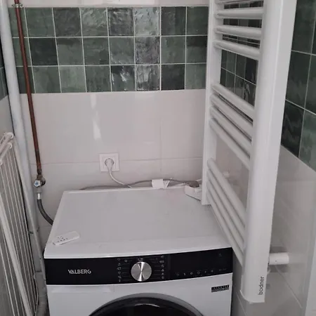 Apartment For 6 People Cdg And Asterix Parc *